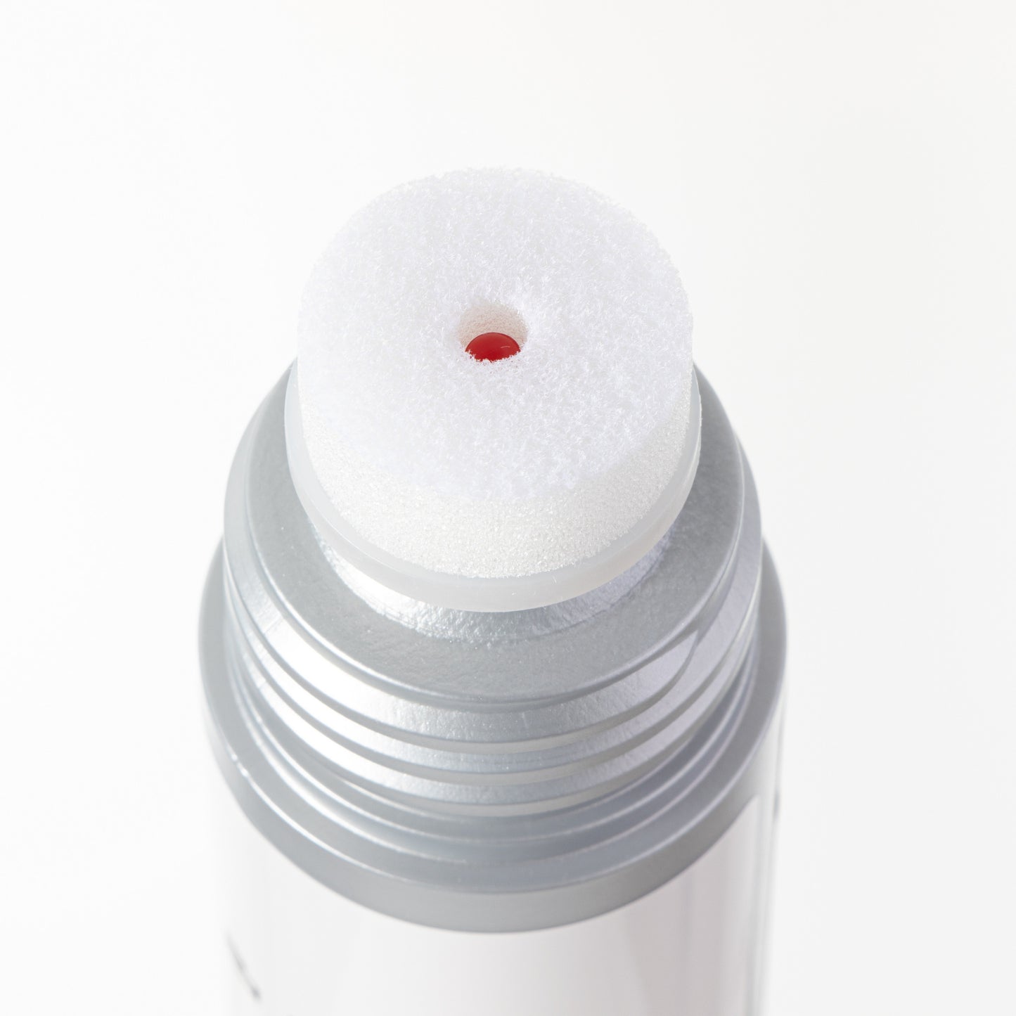 WHITE SHOES CONCEALER